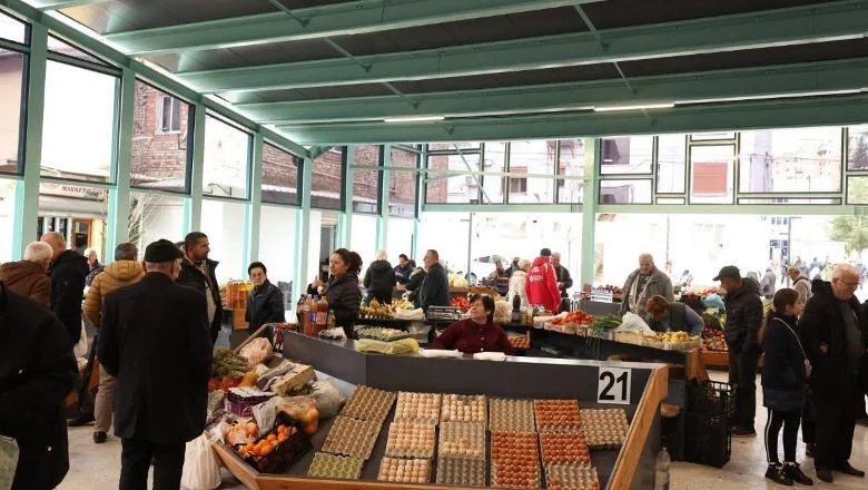 Nova pijaca voća i povrća u Elbasanu, premijer Rama: moderna i funkcionalna zona - Shqiptarja.com