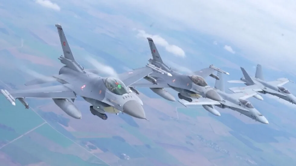 Vojno vazduhoplovstvo NATO-a demonstriralo je svoje jurišne avione (VIDEO)