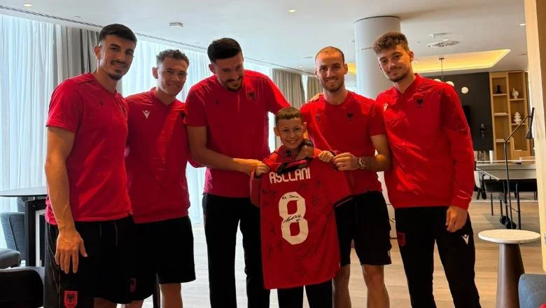 Fudbal je vise od igre! Prica Jonija sa reprezentacijom, kako su ga crveno-crni momci podrzali da pobedi bolest