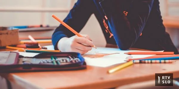 Do magistarskog studija uprkos životu u garsonjeri od 18 m2 sa invalidkinjama i velikim finansijskim teškoćama