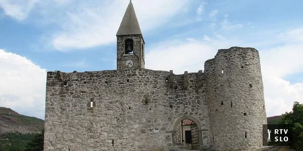 Vlada za proglašenje crkve u Hrastovljama kulturnim spomenikom državnog značaja