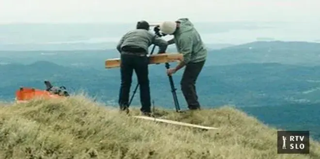 O nastanku eolske harfe i zvuka vetra netaknutih pokrajina, gde rastu vetroelektrane