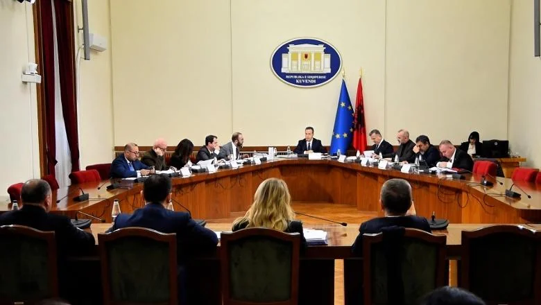 Ben Andoni: Ako bi glasanje promenilo nešto, bilo bi protivzakonito!