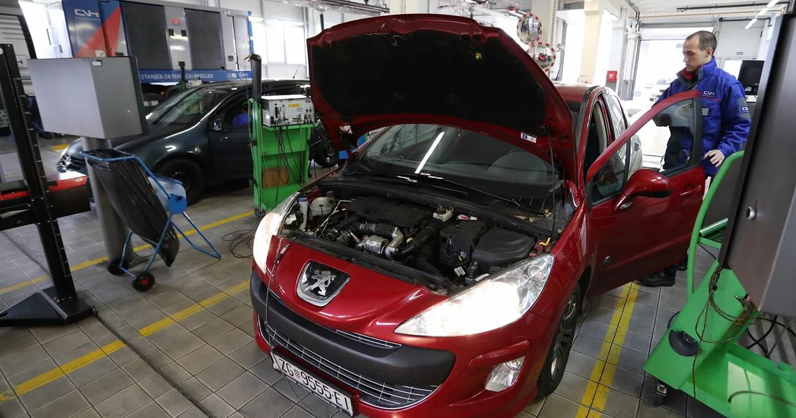 Udar posle Nove godine: Registracija auta skuplja i do 60 odsto, mnogi ostali zatečeni