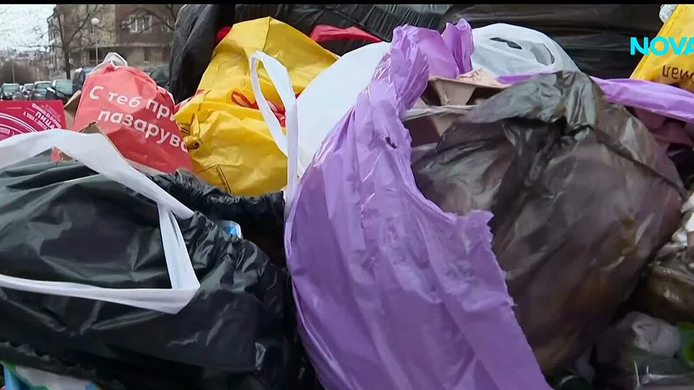 Opet prepuni kontejneri za otpad u nekoliko oblastima prestonice