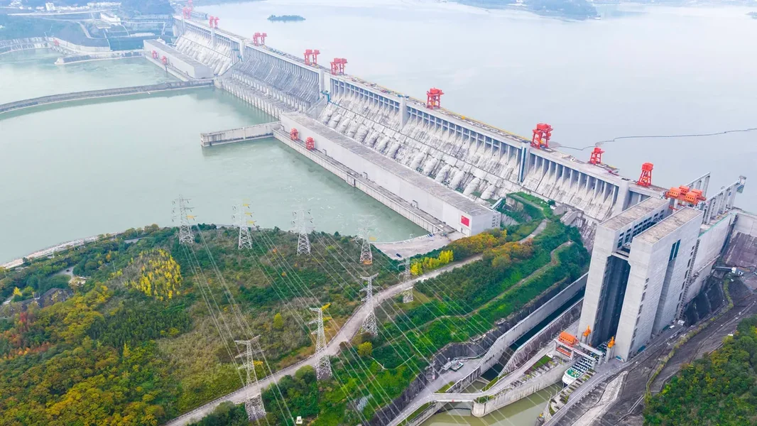 Zemlja se pomerila, promene u Otthon Start programu, upozorenje u vezi penzionerskih kartica za hranu - ORIGO