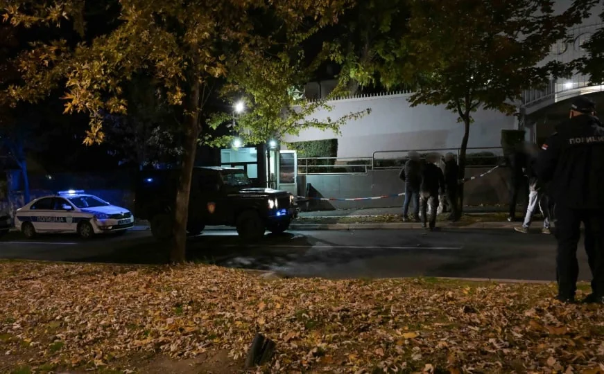 Detalji napada ispred Ambasade Izraela u Beogradu: Oglasilo se Tužilaštvo