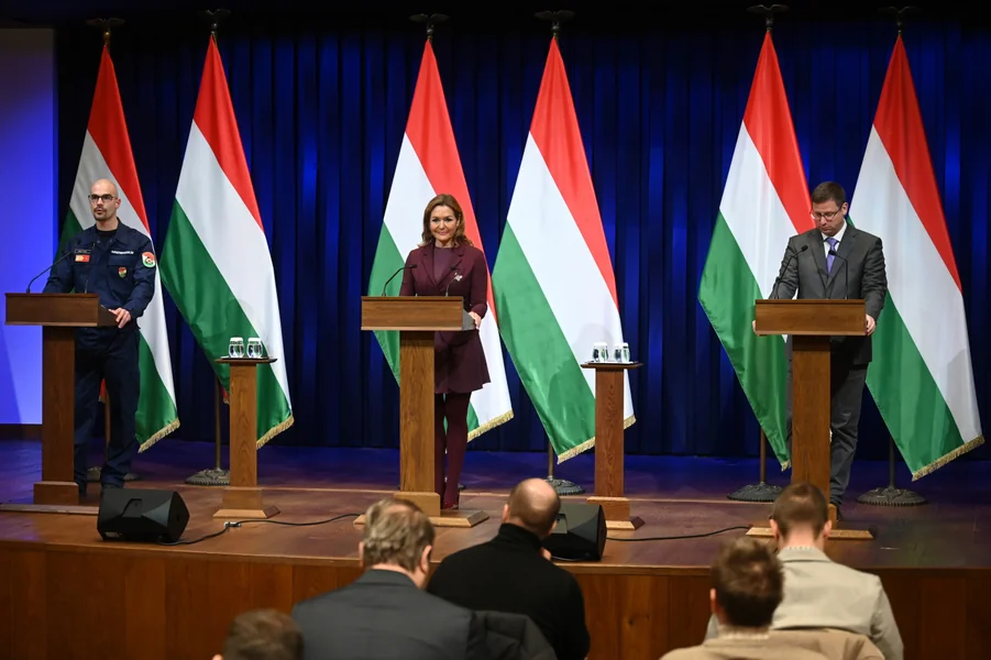 General Zima je napao čak i Vladin brifing, ali je uspeo da ga odbije