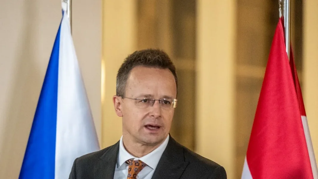 Szijjártó Péter: Tisa Stranka bi odsekla jeftine ruske energente Mađarskoj