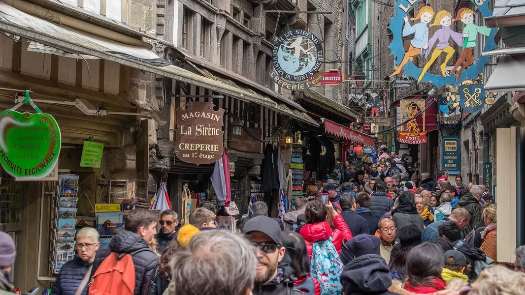 Sve više mesta kažnjava turiste – pokazujemo gde prolazite najgore