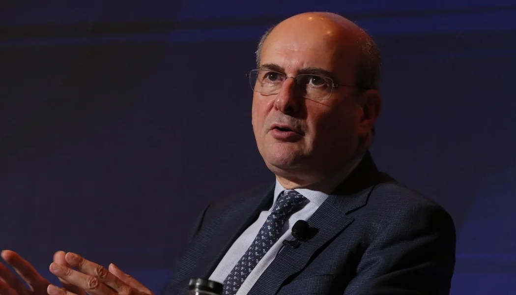 Hatzidakis: «Naravno da su poljoprivrednici bili u pravu» za plate i OPEKEPE - Documento