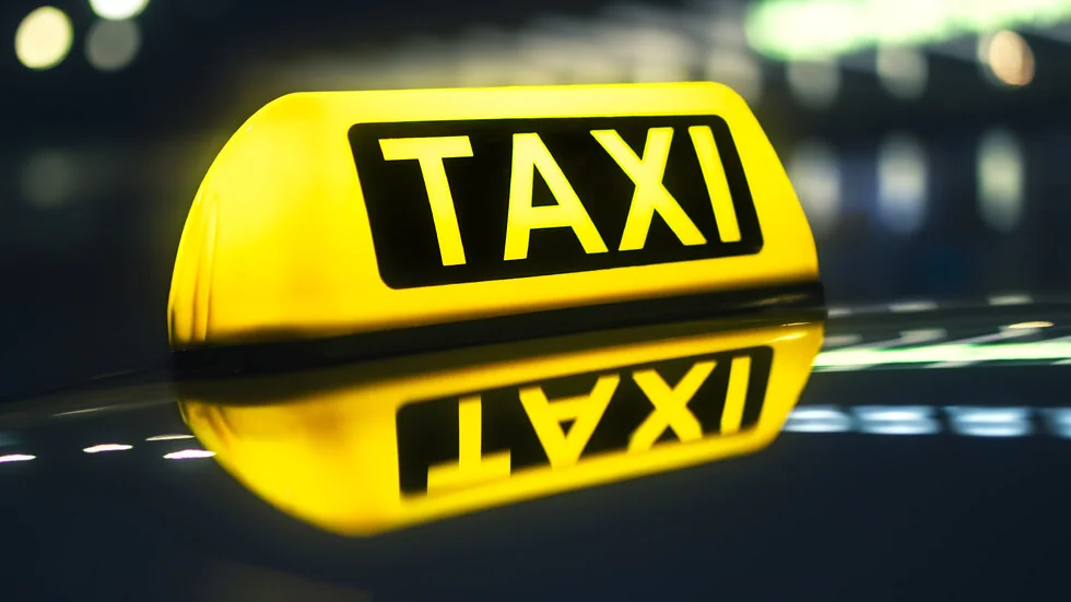 Problemi sa taksijima: Nisu sva vozila opremljena novim aparatima, a neka su neispravna.