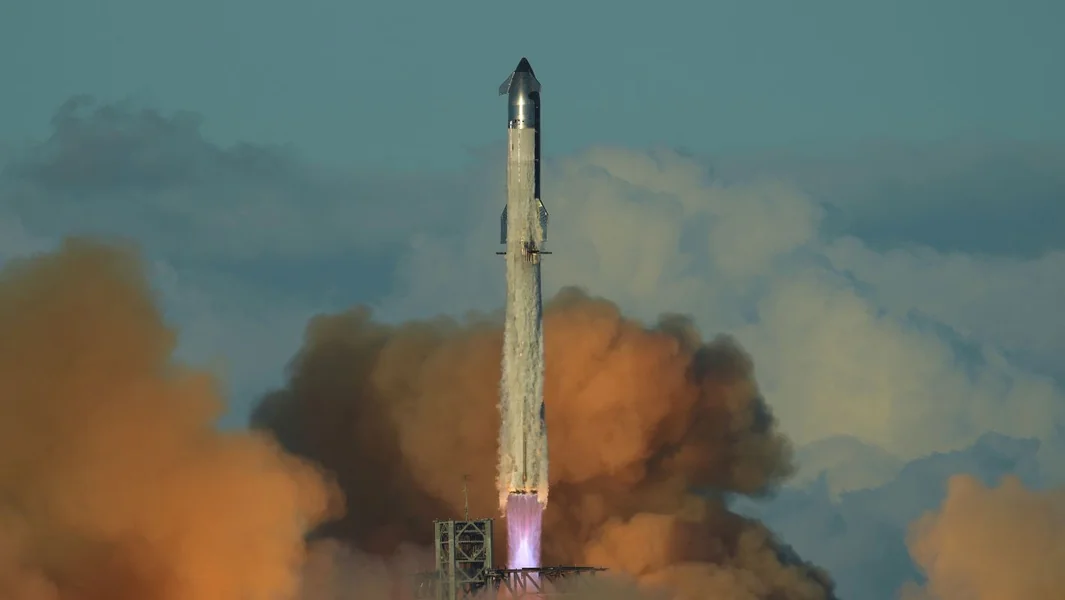 Menjaju visinu satelita SpaceX-a iz bezbednosnih razloga - Documento