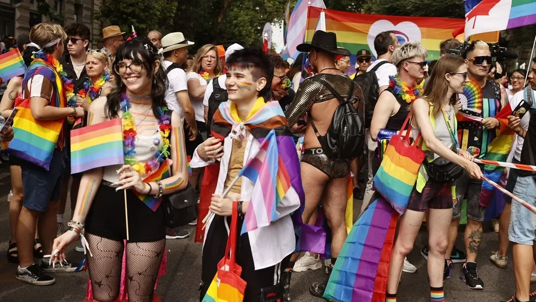 Zakon o zaštiti deteta: LGBTQ organizacije na pragu - ORIGO