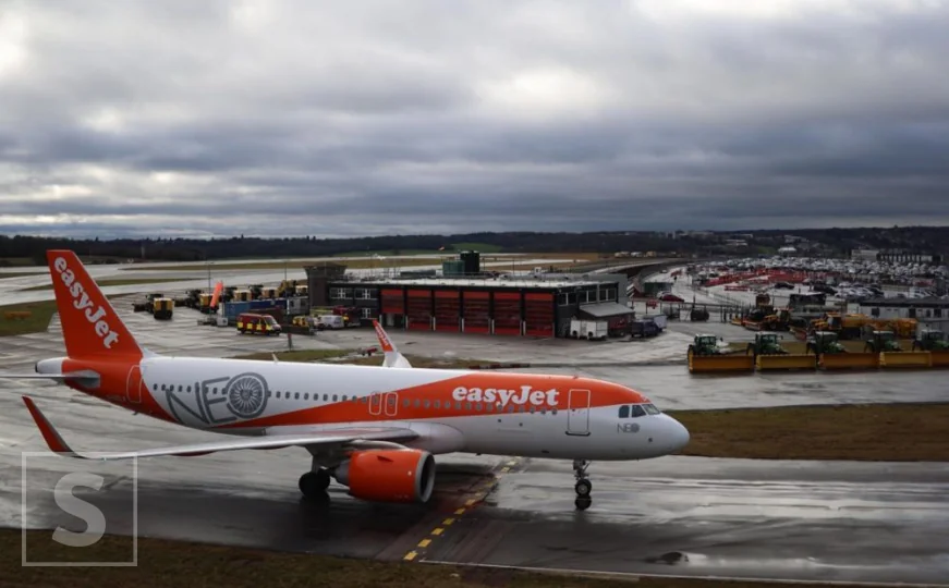 Šok na letu iz Španije: Mrtvu stariju ženu unijeli u avion da bi izbjegli troškove transporta