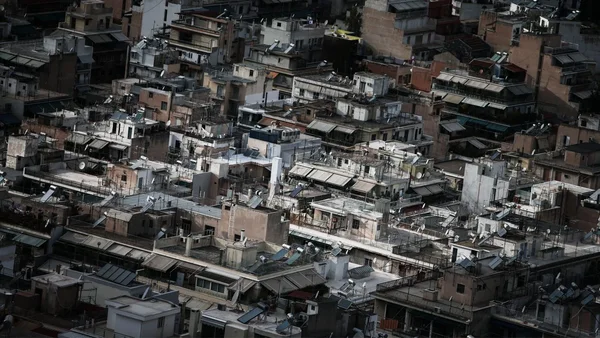 Mitsotakis dodaje ulje na vatru krize stanovanja - Documento