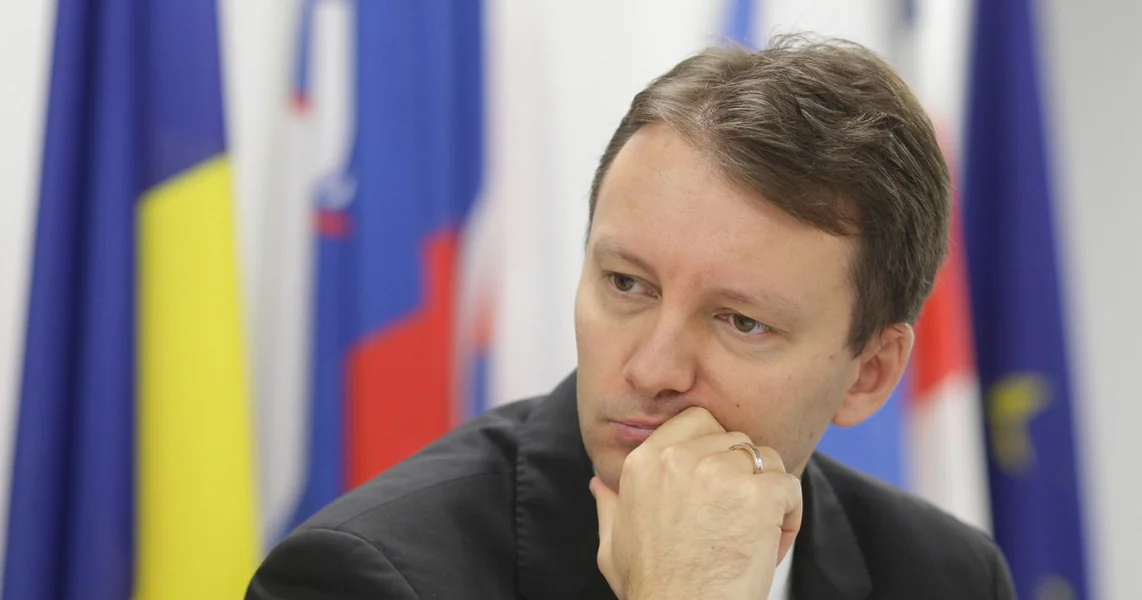 Izvori: PNL, USR i UDMR dele ministarske portfelje u vladi Murešan. Kako izgledaju prvi proračuni