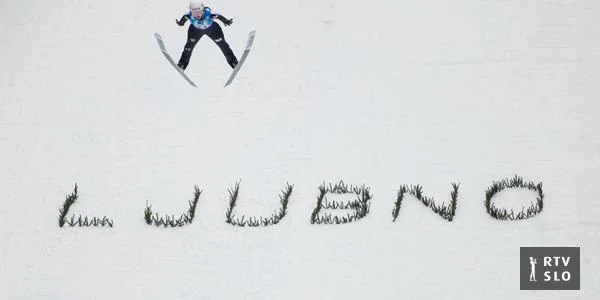 Na treningu Lisa Eder za las pred Nika Prevc; početak kvalifikacija