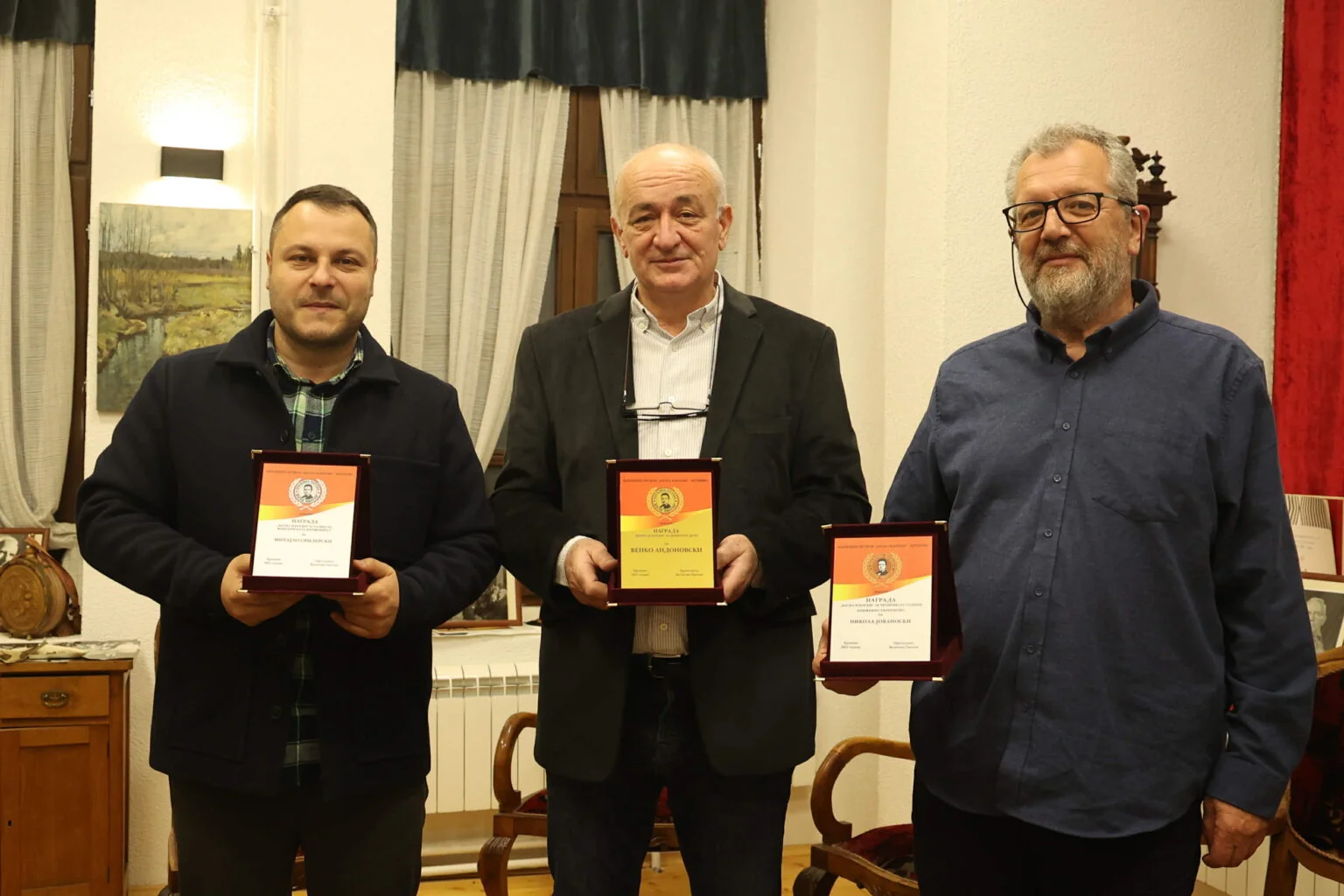 Venko Andonovski je dobitnik nagrade „Vasil Iljoski“ za životno delo - Nova Makedonija