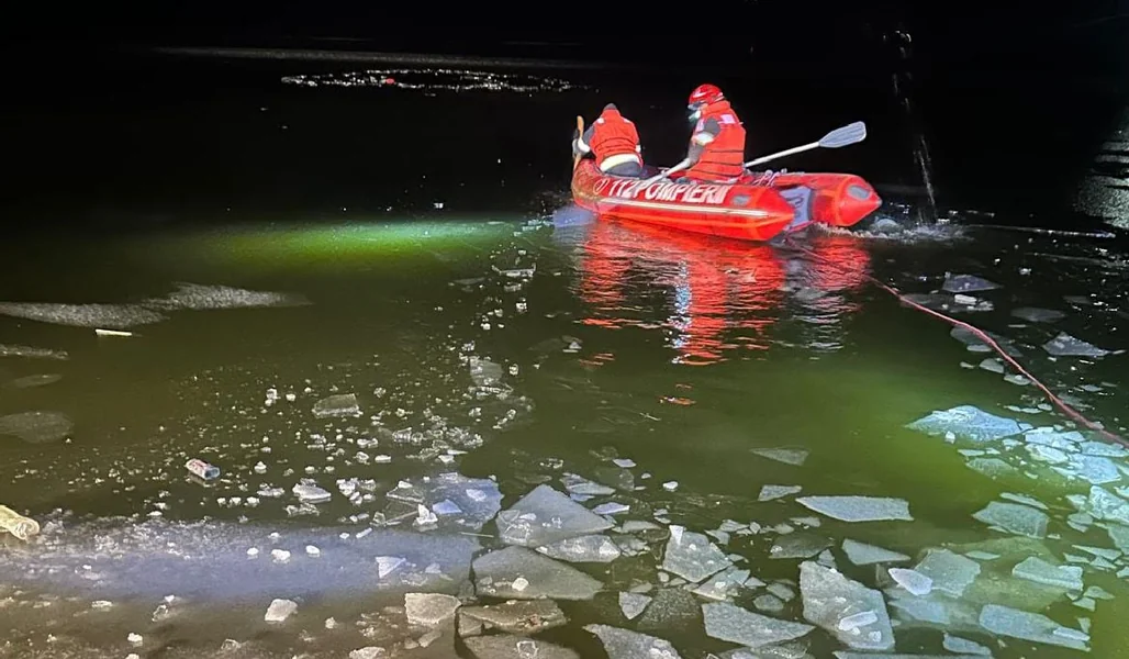 Dva deteta iz Vaslija, brat i sestra, umrla su od utapanja nakon što se led na jezeru Tačuta probio ispod njih