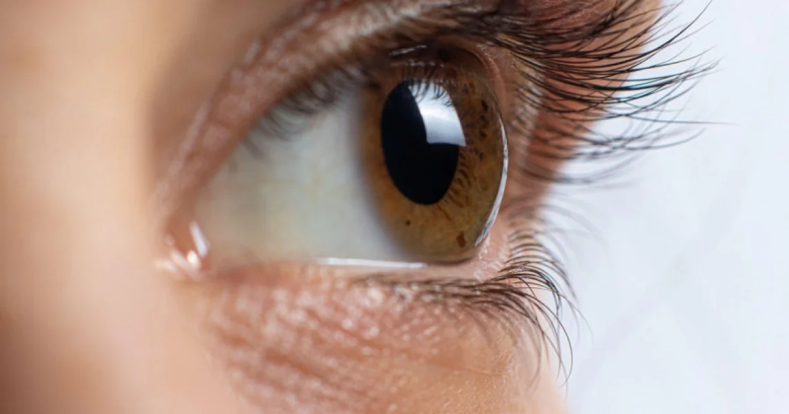 Pacijent u Rumuniji. U državi postoje samo dva lekara koji vraćaju vid pacijentima transplantacijom rožnjače