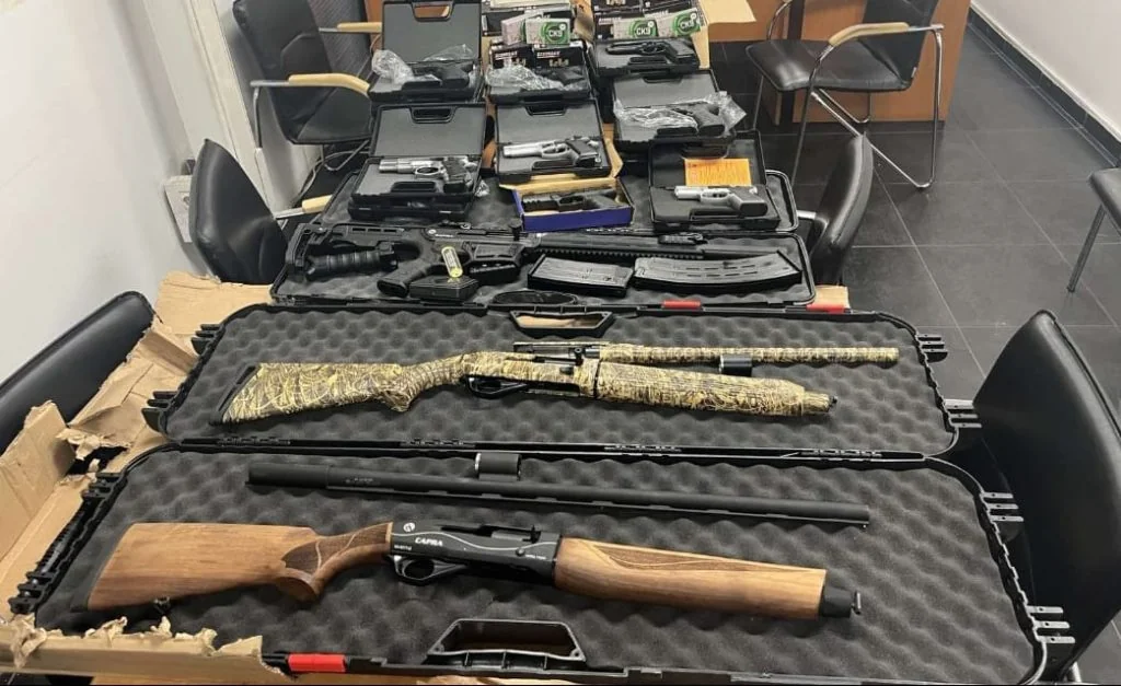 Sa pomoći bugarskih službi, sprečen ilegalan transport oružja iz Turske u Makedoniju