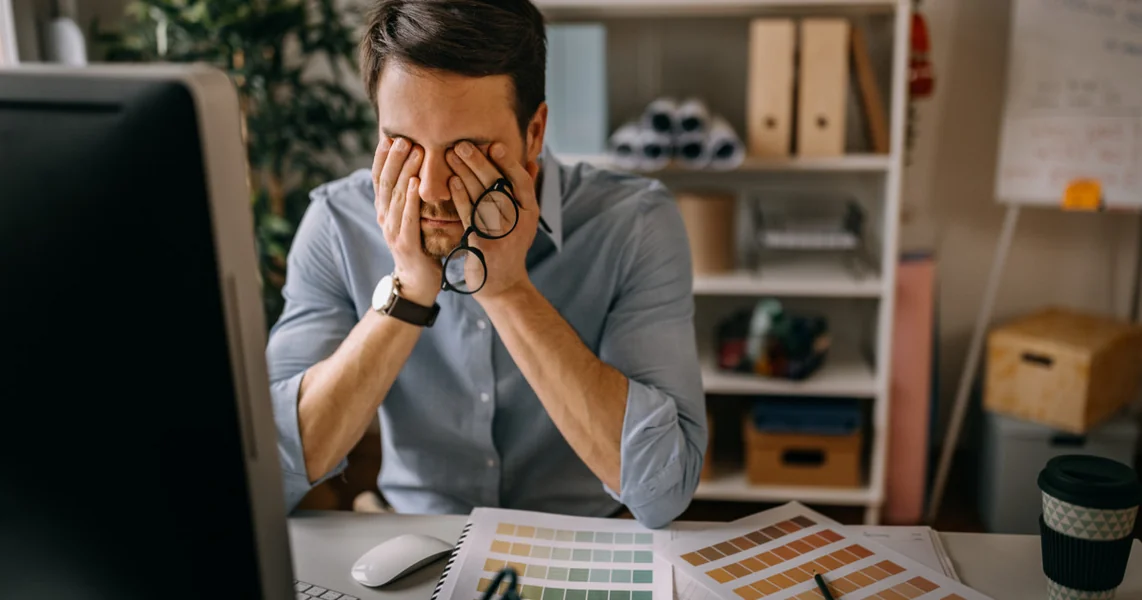 Rumuni bi mogli da dobiju plaćeni odmor za burnout. Šta nacrt zakona predviđa i šta bi se promenilo za zaposlene