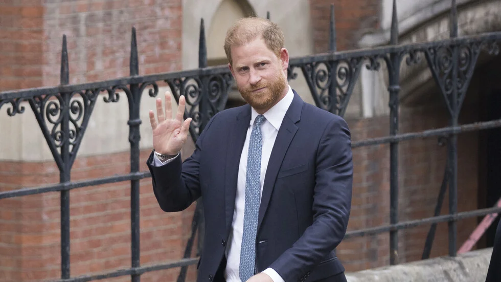 Počelo suđenje za nezakonito podslušivanje, koje je pokrenuo princ Hari protiv Daily Mail