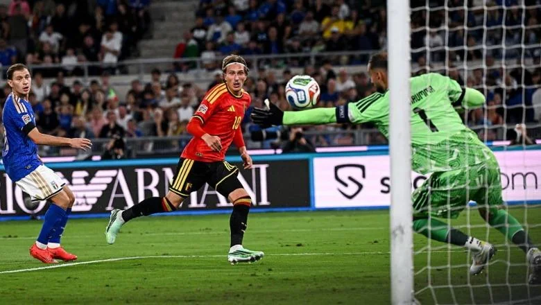 Mancini počinje porazom Italije, navijači zvižde reprezentaciji protiv Belgije! Zidan slavi u Francuskoj - Shqiptarja.com