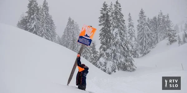 U snežnim lavinama u Austriji umrlo osam ljudi