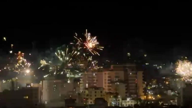 Sa muzikom i vatrometom, Vlorë dočekuje 2026. godinu (VIDEO)