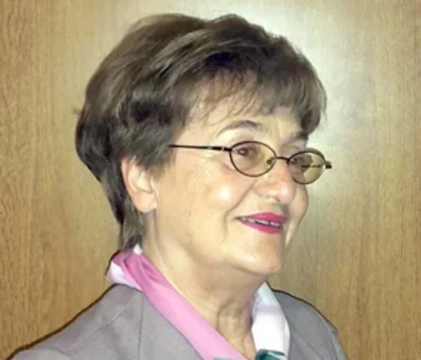 Toplina zagrljaja jača osećaj da si ono što jesi - Nova Makedonija