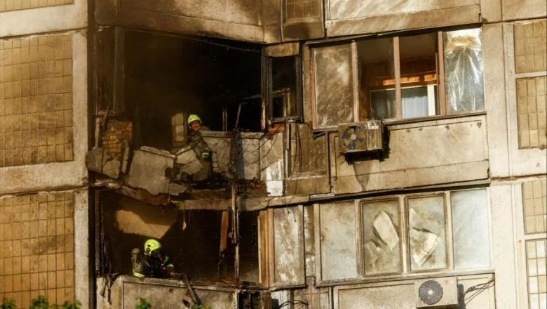 Ukrajina pod novim ruskim napadima, pogođene naseljene zone u Kijevu i Harkovu, navode se žrtve i desetine povređenih - Shqiptarja.com