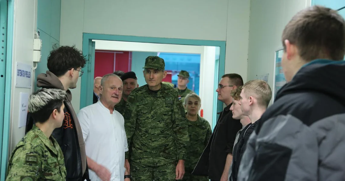 FOTO Ovi mladići od marta ulaze u vojarne: Otkriveno kako izgleda dio zdravstvenih pregleda