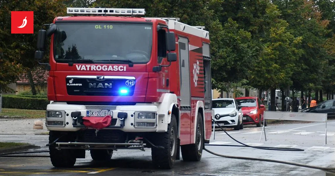 Požar kuće u Glini, dvojica mrtvih. Dimnjak nije bio očišćen