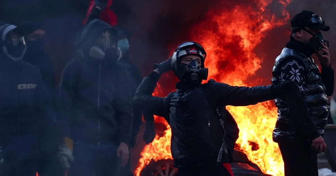 Evropa ključa od nezadovoljstva: Zašto protesti tresu Francusku, Belgiju, Italiju i druge zemlje?