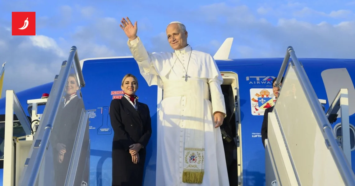 Papa podržao novinare nakon Trumpove zabrane. Sud je već reagirao