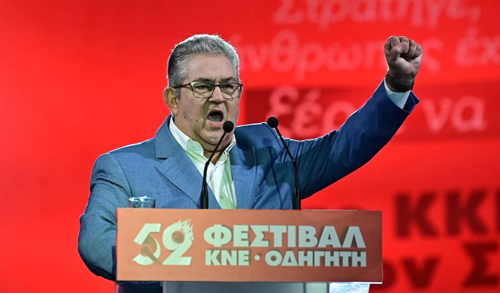 Dimitris Koutsoumbas na festivalu KNE: Jedan mnogo snažniji KKE biće snaga za samog naroda - Documento