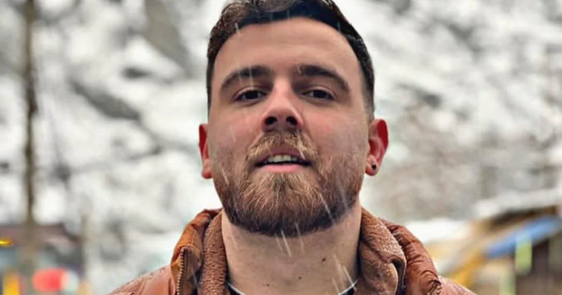 Dominik Fritz deli sliku Iranca kojeg režim Teherana želi da pogubi danas. Poruka podrške protestantima.