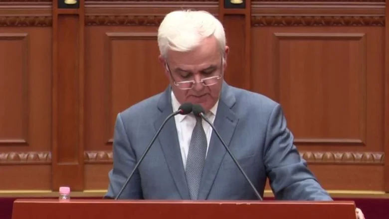 Xhafaj u Skupštini: Plate magistara u Albaniji mnogo su veće nego plate sudija i tužilaca u regionu