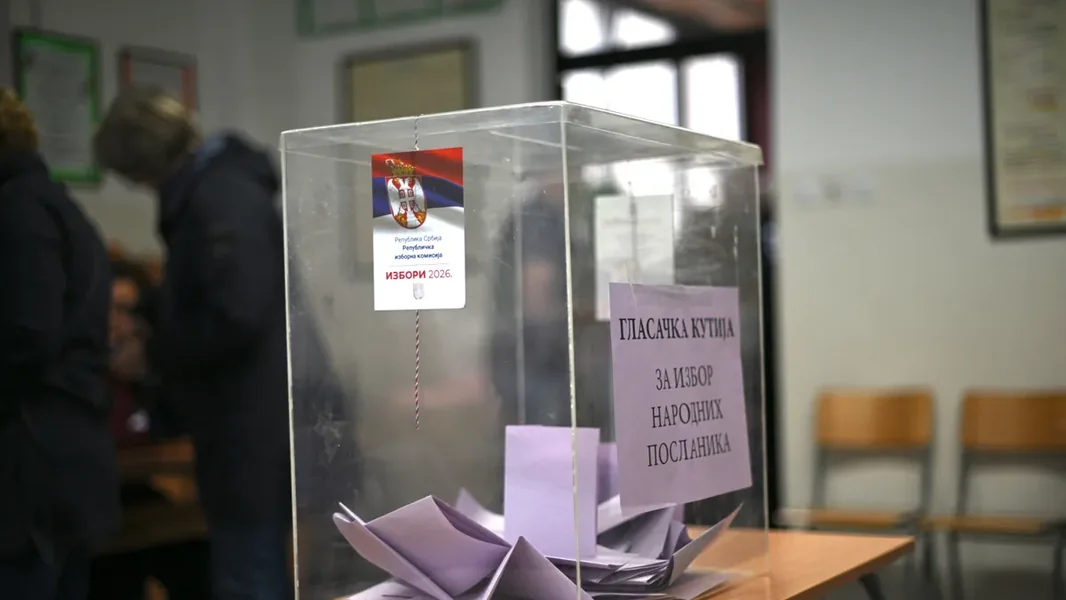 Izbori u Srbiji: znatno više glasača nego prošli put