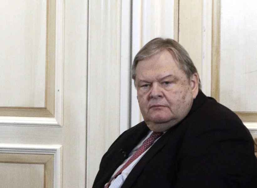 Venizelos o blokadi FIR Atine: «Povezan je sa čvrstim jezgrama nacionalne bezbednosti» - Documento