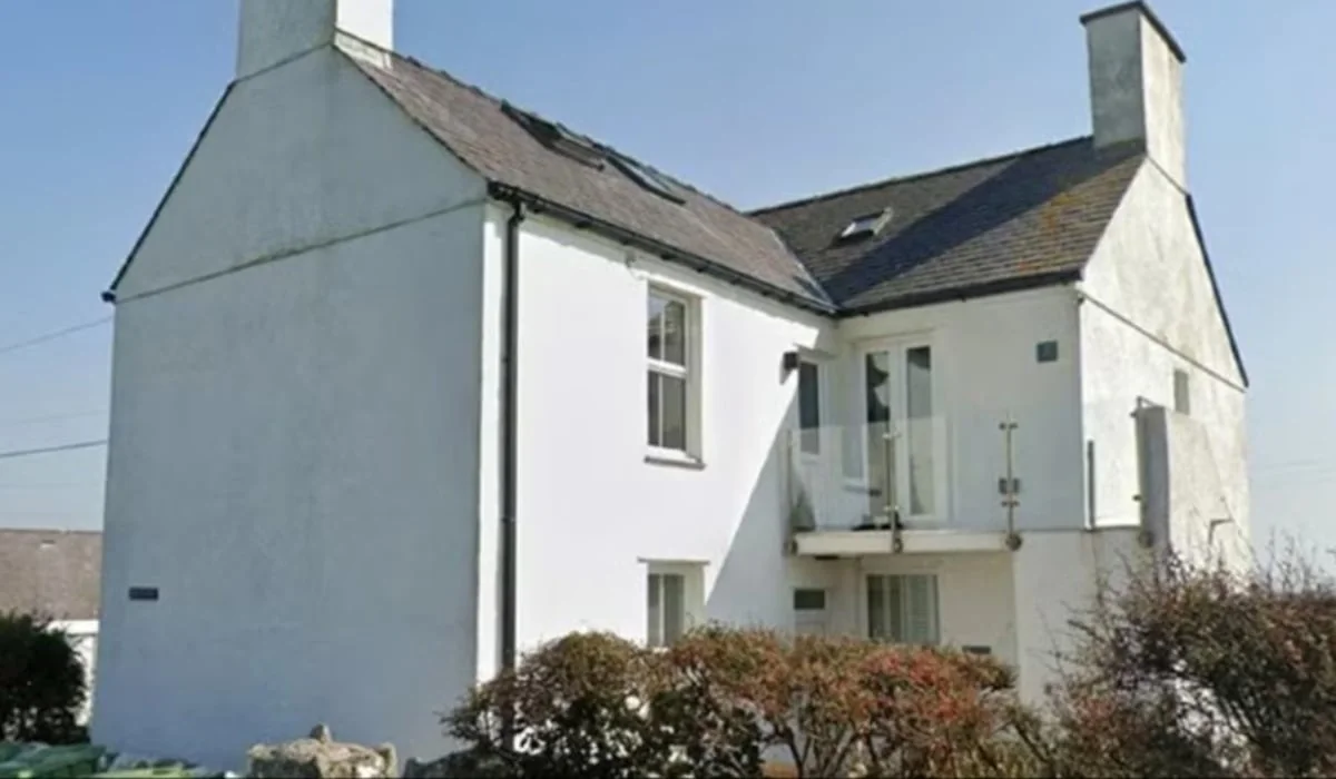 Razočarani što nisu uspeli da proda kuću vrednu 375.000 evra, par je odlučio da je stavi na licitaciju: karte po 6 evra