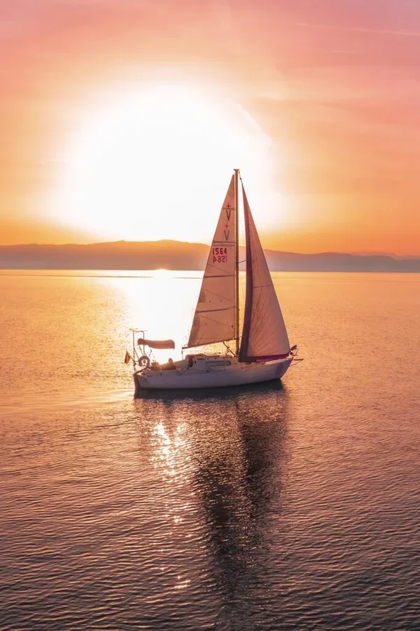 Edrilica na zalaz u decembru na Ohridsko Jezero - Nikola Naumoski - Fotografija nedelje - Nova Makedonija