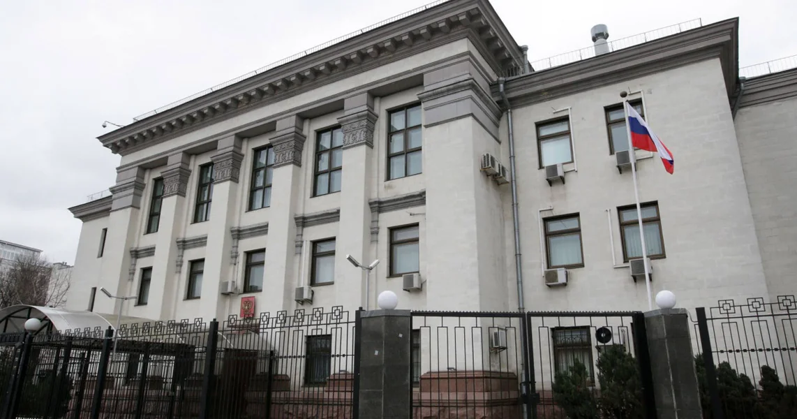„Ostaćemo ovde”: Poljska i saveznici iz EU odbijaju Rusijine zahteve da evakuišu svoje ambasade iz Kijeva