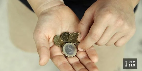 Zbog posega u sredstva za nevladine organizacije, programi pomoći ranjivima su upitni