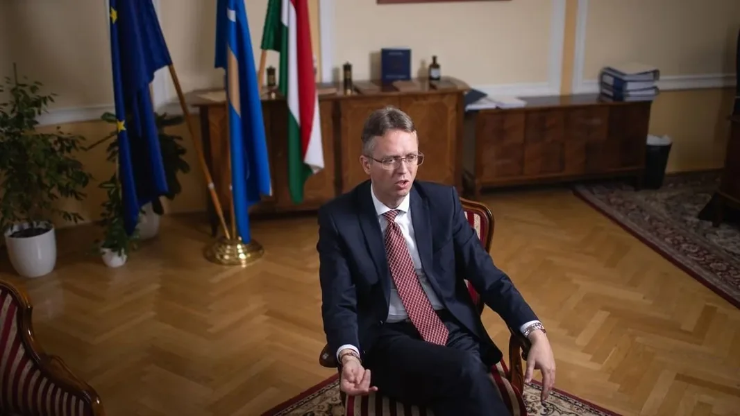 Hankó Balázs: Absurdno je što ADF poziva na ostavke vođstva HUN-REN-a