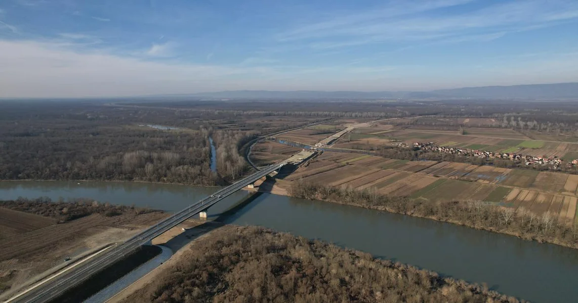 Kako je bošnjački Dodik srušio most između BiH i EU i postao heroj nacije
