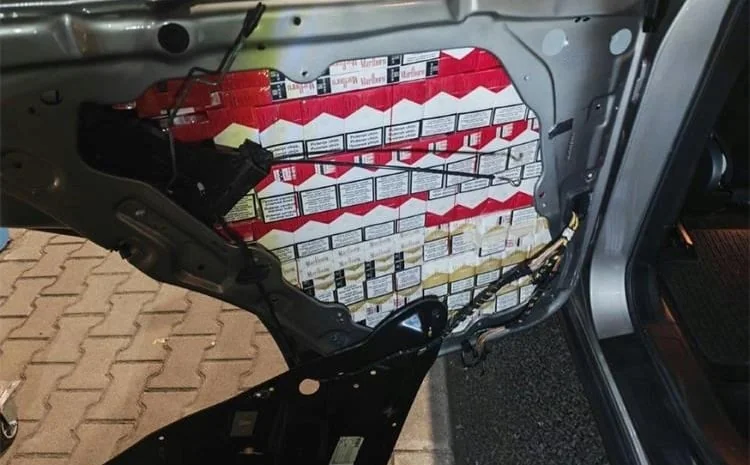 Državljanin BiH na granici sa Hrvatskom oduzet automobil i 29.600 cigareta