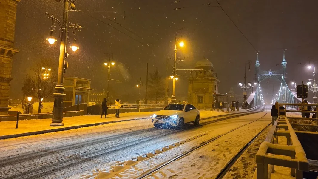Zamrznuta kiša se približava, niko ne treba da sedne u auto ako nije nužno